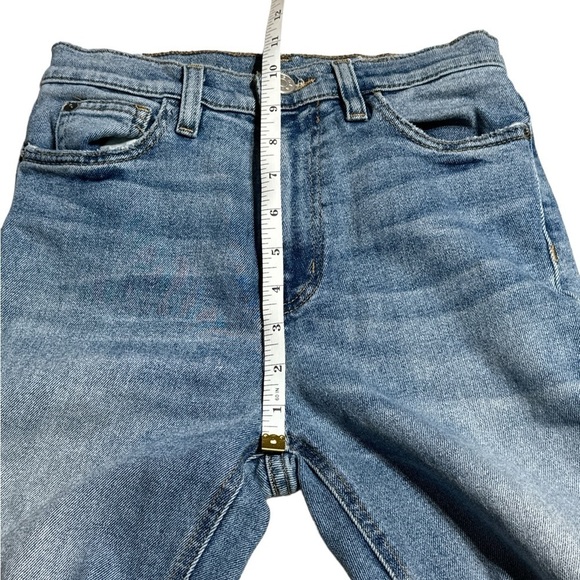 Urban Outfitters BDG Girlfriend High Rise Distressed Jeans w/ Paint Splatter - Picture 9 of 10